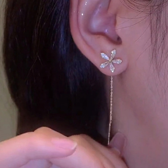 Gold Flower Thread Dangle Earrings - Picture 4 of 5